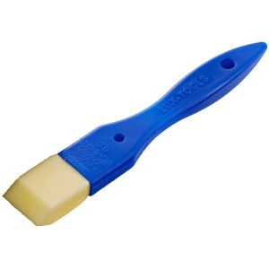 LUX Schaumstoffpinsel, 30 mm breit, mit blauem Kunststoffgriff für glatte Oberflächen.