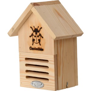 Esschert Design Marienkäferhaus aus Holz mit Silhouette eines Marienkäfers.