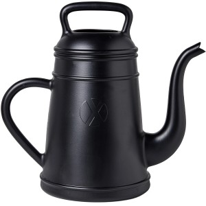 Schwarze Xala Gießkanne Lungo, 12 Liter, modernes Design für Garten und Zuhause.