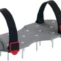 CMI Rasenbelüfter-Sandalen mit Stahlnägeln zur Rasenlüftung im Garten.