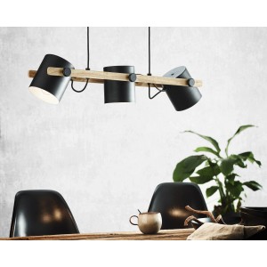 Moderne Eglo Hängeleuchte Hornwood in Schwarz-Braun mit drei Strahlern und Holzelement.