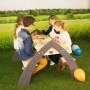 Kinder Picknicktisch Kylo XL mit Sonnenschirm, grau-weiß, mit Kindern beim Picknick.
