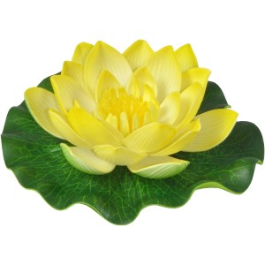 Gelbe, künstliche Seerose (Ø 10 cm) als Deko für den Gartenteich.