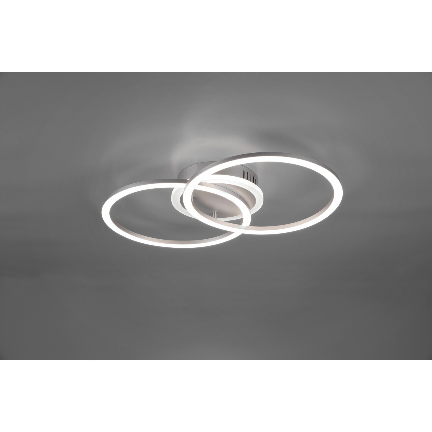 Moderne LED-Deckenleuchte Venida in Titanoptik mit drei verschlungenen Ringen.