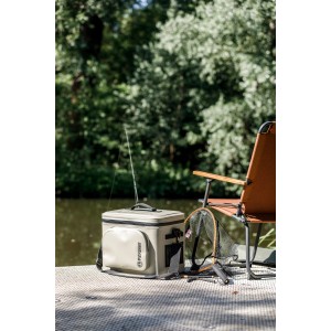 Petromax Kühltasche 22 l Grau-Schwarz mit Kühlakku, ideal für Camping & Outdoor.