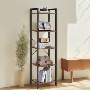 Songmics Bücherregal Barnet mit 5 Ebenen in Braun-Schwarz, gefüllt mit Deko.