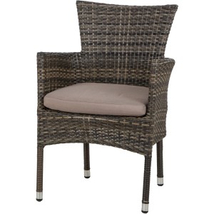 Acamp Stapelsessel Cesar, Teil des Gartenmöbel-Sets, Polyrattan grau-braun mit beigem Kissen.