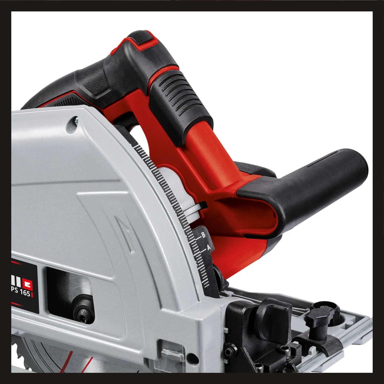 Einhell Tauchsäge TE-PS 165, Detailansicht. Handkreissäge mit rotem Griff und silbernem Gehäuse.