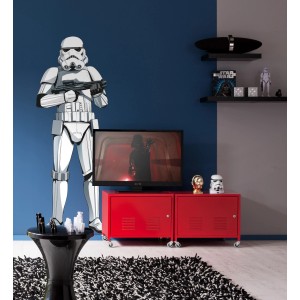Selbstklebende Star Wars Fototapete mit Stormtrooper Motiv im Wohnraum, 127x188 cm.