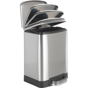 Wenko Treteimer Studio, 6 l, aus mattem Edelstahl mit geöffnetem Deckel.