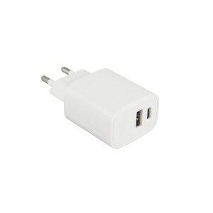Weißes Reality USB-Netzteil mit USB-A und USB-C Anschluss für Computer & Multimedia.