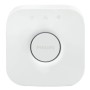 Weiße Philips Hue Bridge zur Steuerung von Hue Leuchten.
