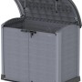 Geöffnete Duramax StoreAway ARC Universalbox, 1200 l, anthrazit. Kunststoffbox für Garten, Terrasse oder Garage.