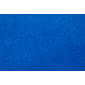 Hellblauer Teppichboden Caracas als Meterware, 400 cm breit.
