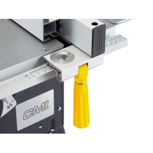 Detailansicht CMI Tischkreissäge: Einstellmechanismus mit gelbem Griff und Skala.