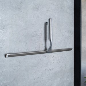 Schulte Glaswischer Chrom, 40 cm breit, zur Reinigung von Duschkabinen und glatten Flächen.