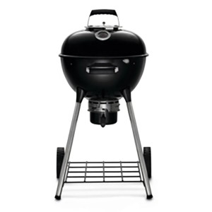 Schwarzer Napoleon Kugelgrill Premium Kettle NK18 Holzkohle Ø 47 cm mit silbernem Gestell.