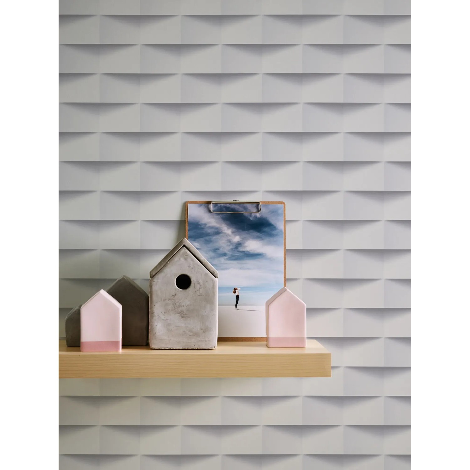 Vliestapete mit 3D-Effekt, geometrisches Muster in Weiß und Grau, matte Oberfläche.