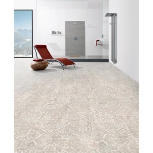 Living by Haro Designboden HydroStar Finca Azelojo crema im Badezimmer mit Steinoptik.