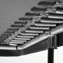 Detailaufnahme der Federn und des Rahmens vom schwarzen Salta Trampolin Comfort Edition.