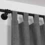 Gardinia Gardinenstange Industrial Home, Ø 25 mm, schwarz, 200 cm mit grauen Gardinen.