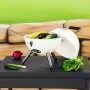 Activa Kugelgrill Mallorca, Ø 30 cm, creme, mit Gemüse auf dem Grillrost.