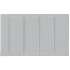 Grauer Abdeckstreifen für Verteilerkasten zur Abdeckung freier Plätze.