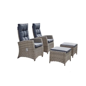 4-teiliges Westside Lounge-Set Bergamo aus Polyrattan in Beige mit Stühlen und Hockern.