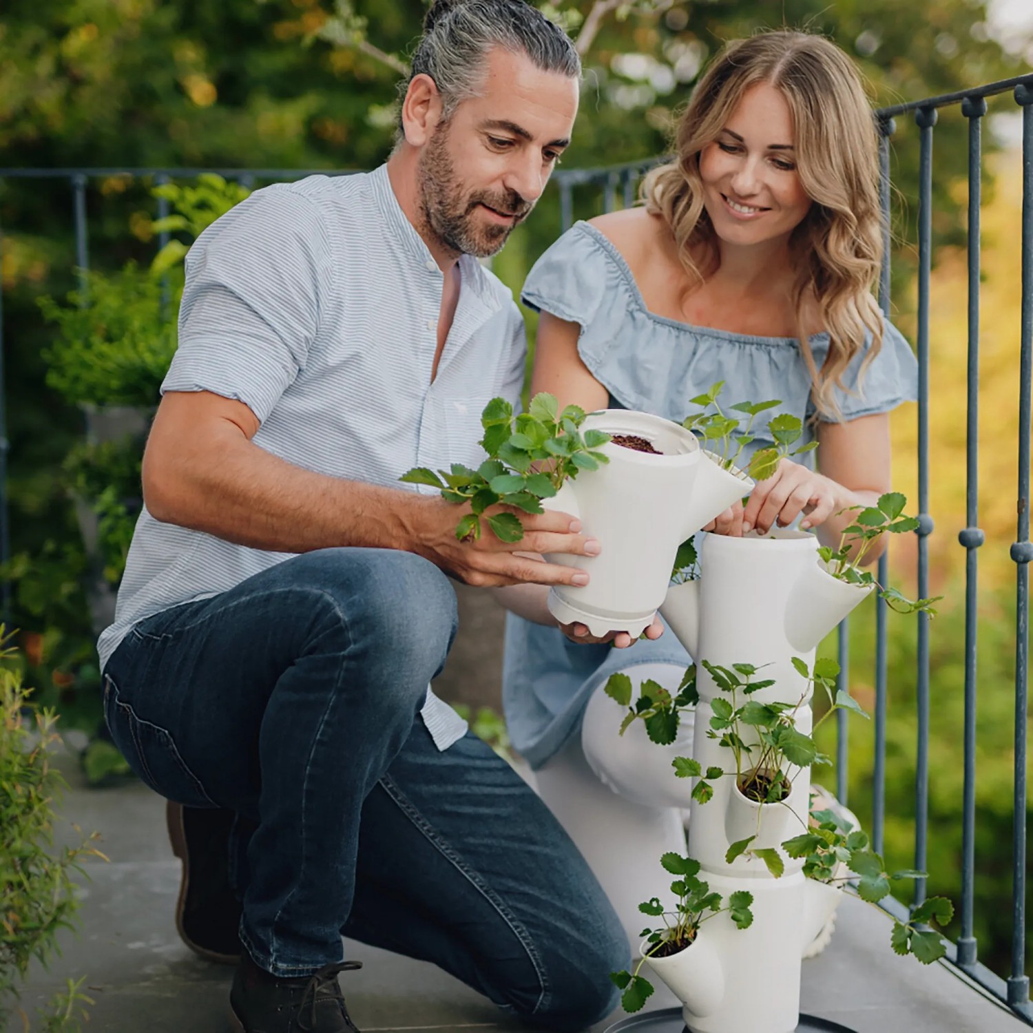 Fraisier Suspendu GUSTA GARDEN Sissi - Blanc, 77cm - Volume 10L - Pour Balcon Et Jardin