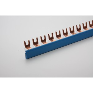 1-phasige Sammelschiene für Leitungsschutzschalter Blue2, blau mit Kupferkontakten.