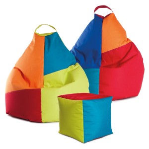 Bunte Sitting Point Sitzsäcke Harlekin (220 l) in Grün, Blau, Rot und Orange.