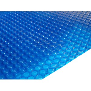Blaue Steinbach Solarplane für Rechteckbecken, 10x5m, zur Poolwassererwärmung.