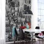 Komar Vlies Fototapete Uptown, 150x250 cm, mit Skyline-Motiv in Schwarz-Weiß im Esszimmer.