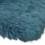 Blaues Schaffell „Dark Wonder“, 60x90 cm, als Teppich oder Überwurf für gemütliches Wohnen.