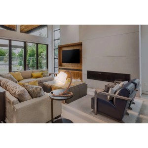 Näve Tischleuchte Rope mit Textilschirm Natur auf Beistelltisch im Wohnzimmer.