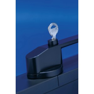 Schwarzer Abus Wintecto One FCA4100 Fensterantrieb mit Schlüssel für Fenstersicherung.