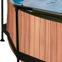 Detailansicht des runden EXIT Wood Pools (ø 360 cm) in Braun mit Stahlrahmen und Sonnensegel.