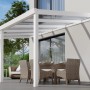 Weiße Terrassenüberdachung Professional 500x300 cm mit klarer Polycarbonat-Platte.