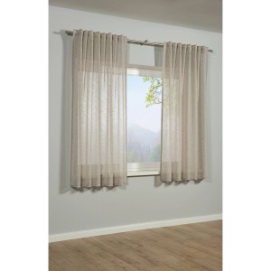 Beiger Bennetti Schal mit Gardinenband in Naturoptik am Fenster, 140x175 cm.
