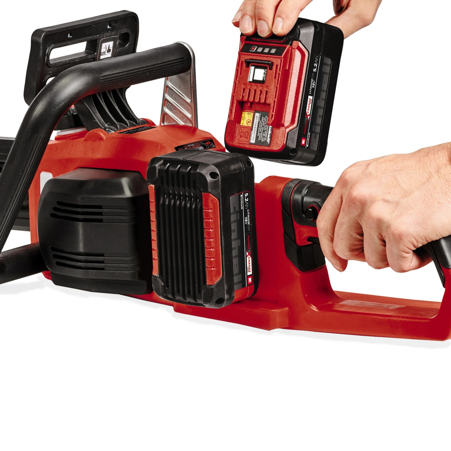 Einhell Akku-Kettensäge GP-LC 36/35 Li-Solo mit eingesetztem Power X-Change Akku.