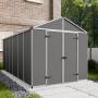 Graues Palram Canopia Gerätehaus Rubicon 237x452 cm im Garten.