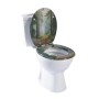Sinobath MDF WC-Sitz mit Waldmotiv und Absenkautomatik. Offener Toilettensitz mit Walddesign auf weißem WC.