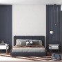 Schlafzimmer mit weißer Marburg Vliestapete Modernista Uni an der Wand.