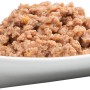 Catz Finefood Katzenfutter Geflügel & Garnele auf weißem Teller.