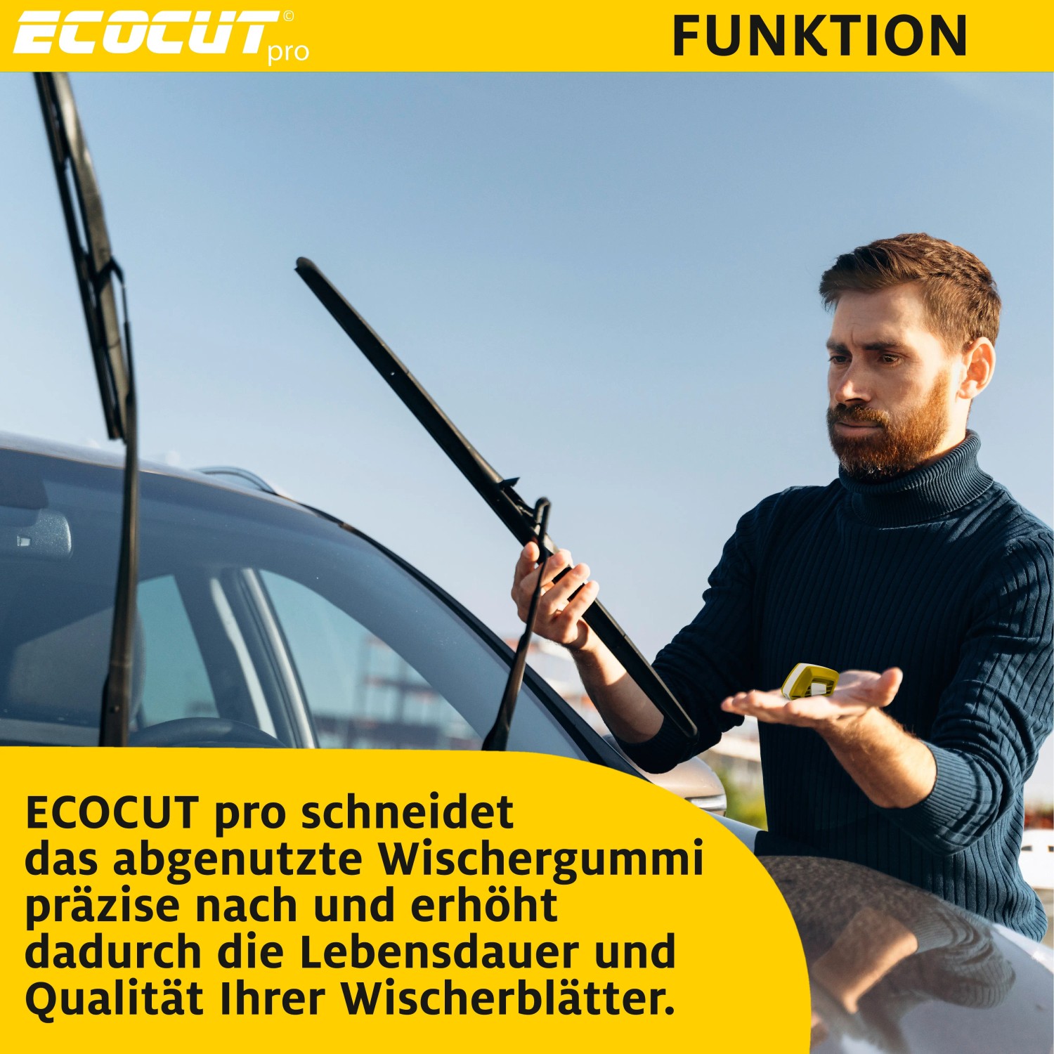 Mann nutzt ADAC Scheibenwischer-Schneider EcoCut am Auto, um die Wischerblätter zu schärfen.
