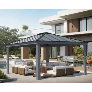 Anthrazitfarbener Palram Canopia Dallas Gartenpavillon mit Walmdach und Sitzgruppe im Garten.