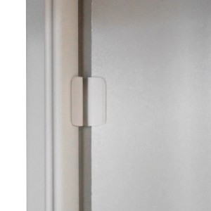 Detailaufnahme: Ar Shelving Lochwand Rivet Style, grauweiß, mit Stecksystem für Regale.
