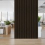 FN Acustico Akustikplatte Eiche im Büro: Schallabsorbierend und dekorativ.