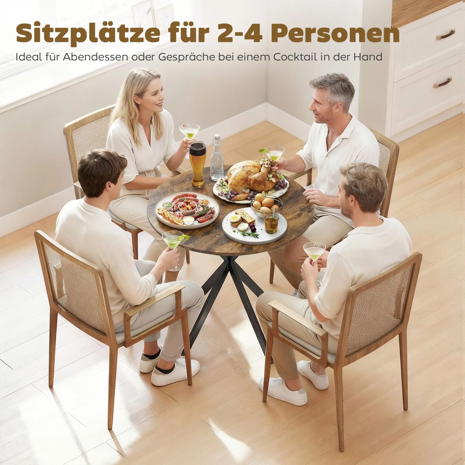 Runder Esstisch rustikal-braun mit schwarzen Kreuzbeinen, an dem 4 Personen essen. Ideal für Küche & Esszimmer.