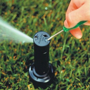 Rain Bird Rotor-Tool zur Einstellung von Sprühsektor und Wurfweite am Versenkregner.